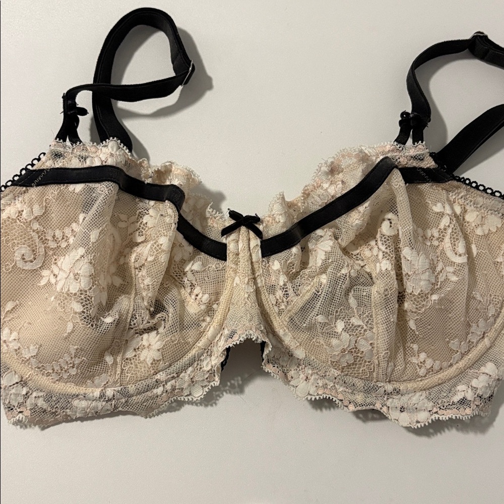 Victoria secret pink unlined bra